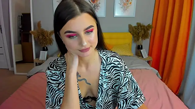 EmmaOlsen4u online show from February 24, 2025, 1:31 pm
