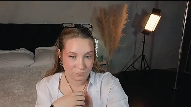 Snapshot of Saint_Vicious chatting on October 9, 2025, 8:31 pm Saint Vicious online show from October 9, 2025, 8:31 pm