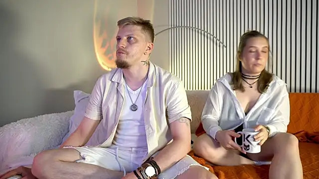 Snapshot of Saint_Vicious chatting on September 17, 2025, 8:11 pm Saint Vicious online show from September 17, 2025, 8:11 pm