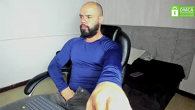 Snapshot of Luke_Diaz7 chatting on September 11, 2025, 2:55 am Luke Diaz7 online show from September 11, 2025, 2:55 am
