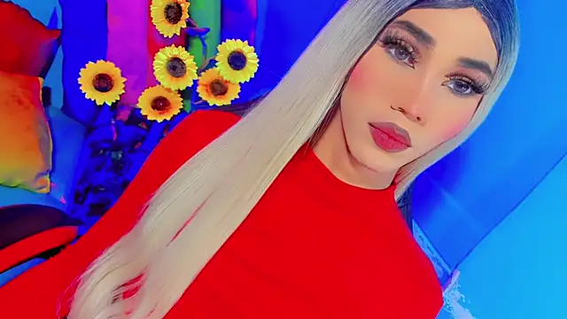 emelly horny  online show from September 23, 2025, 7:21 pm