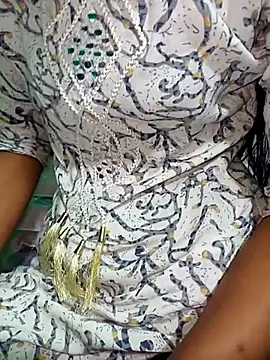 Snapshot of Virgin_love4u chatting on February 8, 2025, 7:37 am Virgin love4u online show from February 8, 2025, 7:37 am