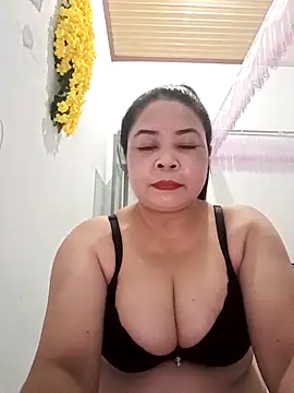 Snapshot of Baby-bigtits2024 chatting on March 15, 2025, 12:56 pm Baby-bigtits2024 online show from March 15, 2025, 12:56 pm
