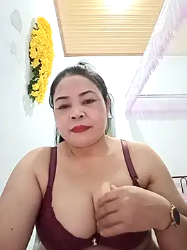 Snapshot of Baby-bigtits2024 chatting on March 16, 2025, 1:06 pm Baby-bigtits2024 online show from March 16, 2025, 1:06 pm