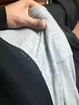 Snapshot of bigsevenkizlar chatting on February 14, 2025, 3:54 am bigsevenkizlar online show from February 14, 2025, 3:54 am