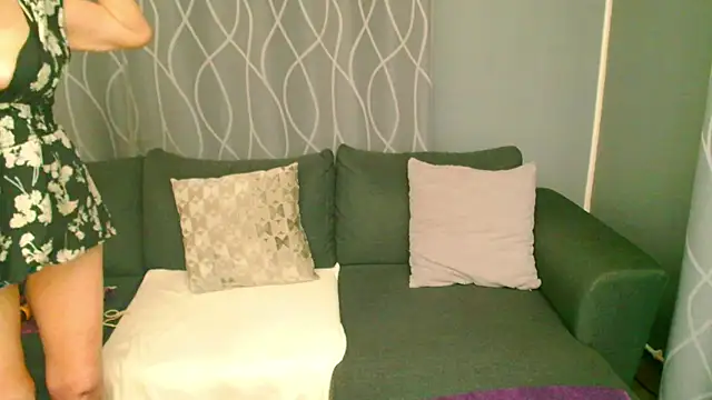 adeleadison online show from November 23, 2025, 5:17 am