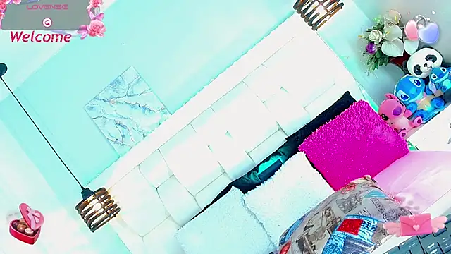 BelovedChain01 online show from November 10, 2025, 7:02 am