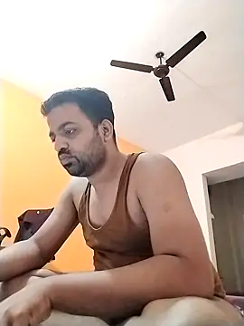Snapshot of Vij717 chatting on September 25, 2025, 11:11 pm Vij717 online show from September 25, 2025, 11:11 pm