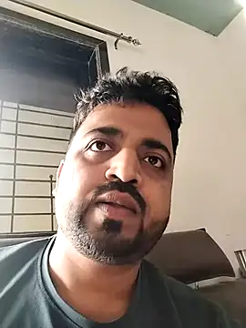 Snapshot of Vij717 chatting on March 16, 2025, 4:09 am Vij717 online show from March 16, 2025, 4:09 am