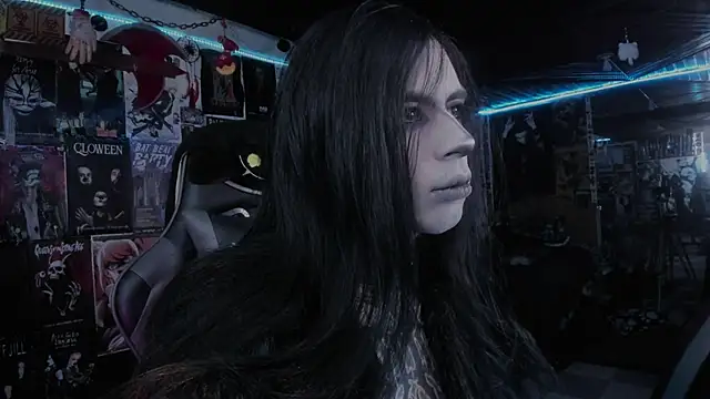 Snapshot of rotten_dreams chatting on October 9, 2025, 11:05 pm rotten dreams online show from October 9, 2025, 11:05 pm