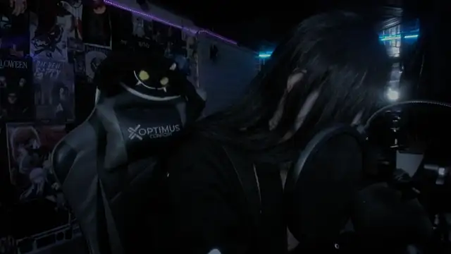 Snapshot of rotten_dreams chatting on February 25, 2025, 1:00 pm rotten dreams online show from February 25, 2025, 1:00 pm