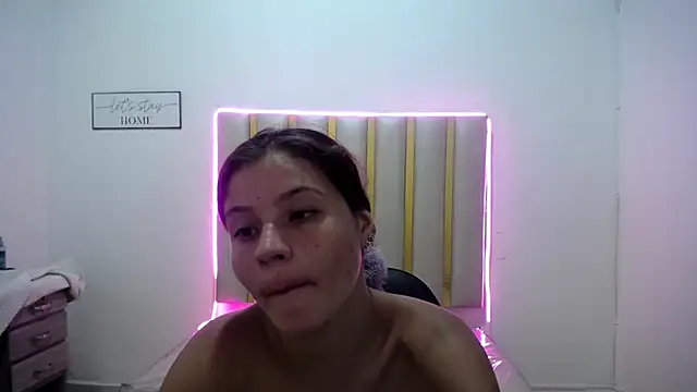 flakita sexyhot online show from September 27, 2025, 9:48 am