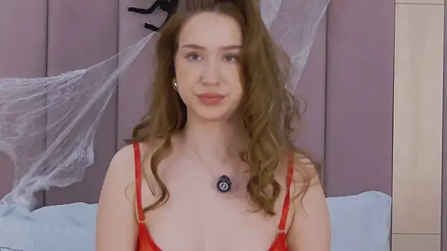 Snapshot of Jackie_White_ chatting on October 30, 2025, 1:48 am Jackie White  online show from October 30, 2025, 1:48 am