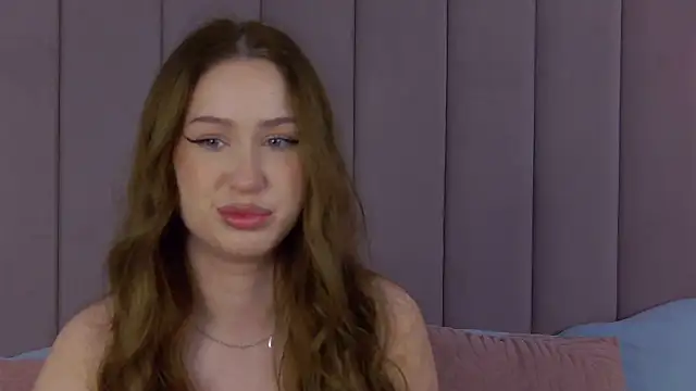 Snapshot of Jackie_White_ chatting on September 24, 2025, 3:13 am Jackie White  online show from September 24, 2025, 3:13 am