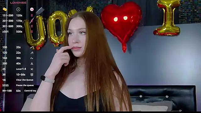 Jackie White  online show from February 13, 2025, 6:05 pm