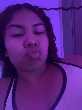 MELINAMARTINS online show from May 31, 2026, 8:31 pm