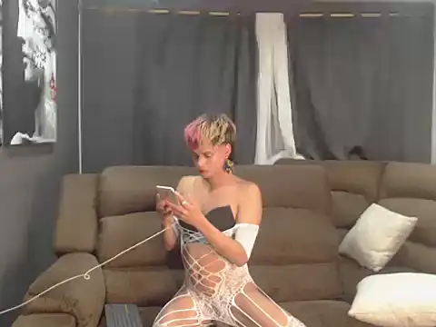 Snapshot of mchissexx chatting on September 28, 2025, 4:08 am mchissexx online show from September 28, 2025, 4:08 am