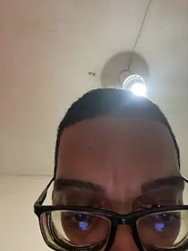 Diegodelicia online show from July 1, 2026, 2:12 am