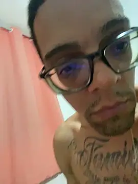 Diegodelicia online show from August 1, 2026, 4:10 am