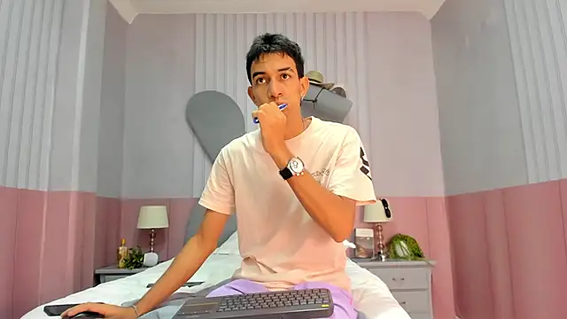 sweet boy sweet06 online show from March 11, 2025, 12:06 pm