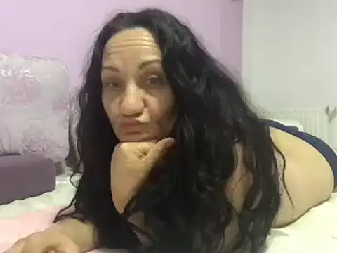 karllaa1234 online show from March 14, 2025, 2:52 pm