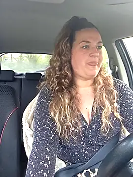 justtess online show from April 19, 2026, 5:08 am