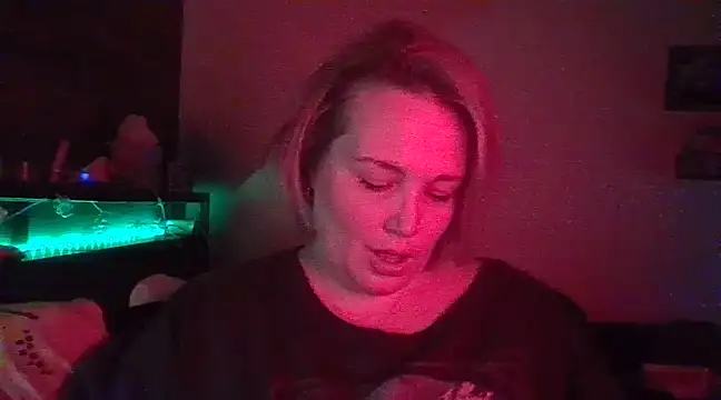 Snapshot of Jezebel888 chatting on February 28, 2025, 8:31 am Jezebel888 online show from February 28, 2025, 8:31 am