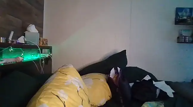 Snapshot of Jezebel888 chatting on February 28, 2025, 8:39 pm Jezebel888 online show from February 28, 2025, 8:39 pm