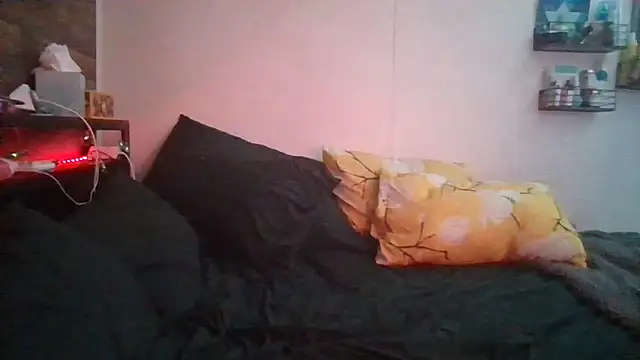 Snapshot of Jezebel888 chatting on March 3, 2025, 8:32 pm Jezebel888 online show from March 3, 2025, 8:32 pm