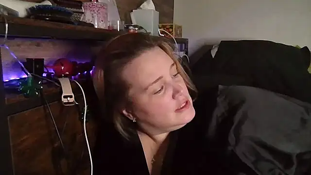 Snapshot of Jezebel888 chatting on March 13, 2025, 12:56 pm Jezebel888 online show from March 13, 2025, 12:56 pm