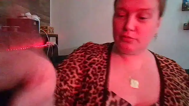 Snapshot of Jezebel888 chatting on March 21, 2025, 8:18 pm Jezebel888 online show from March 21, 2025, 8:18 pm