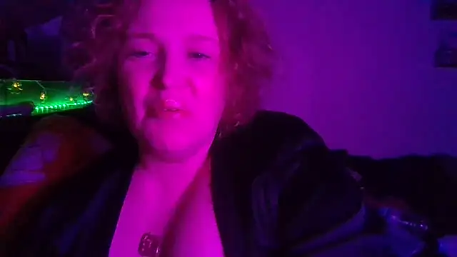 Snapshot of Jezebel888 chatting on February 26, 2025, 8:50 am Jezebel888 online show from February 26, 2025, 8:50 am