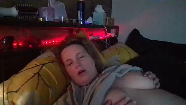 Snapshot of Jezebel888 chatting on March 8, 2025, 12:09 pm Jezebel888 online show from March 8, 2025, 12:09 pm