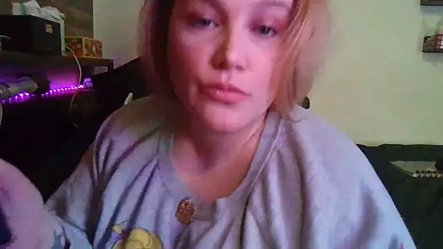 Snapshot of Jezebel888 chatting on March 20, 2025, 10:07 pm Jezebel888 online show from March 20, 2025, 10:07 pm