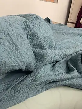 casalpimenta 69 online show from February 11, 2025, 2:25 am