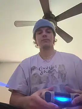 Snapshot of theycallmes3x chatting on March 9, 2025, 4:22 pm theycallmes3x online show from March 9, 2025, 4:22 pm