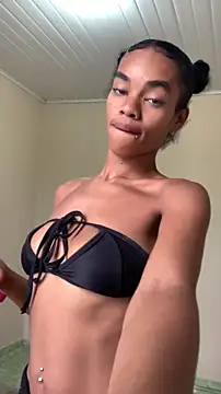 Snapshot of Mirellysbs1 chatting on October 27, 2025, 6:20 pm Mirellysbs1 online show from October 27, 2025, 6:20 pm