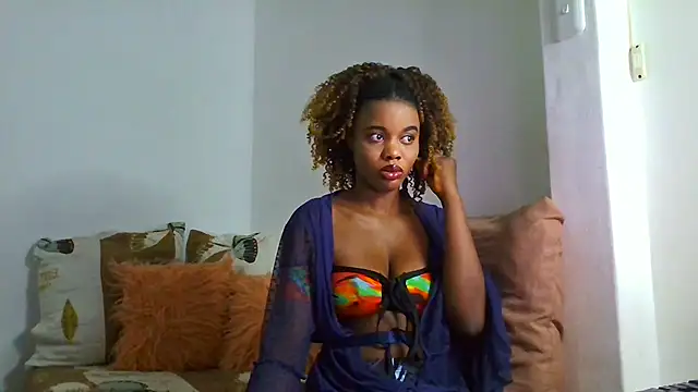 Snapshot of victora3 chatting on September 25, 2025, 12:38 am victora3 online show from September 25, 2025, 12:38 am