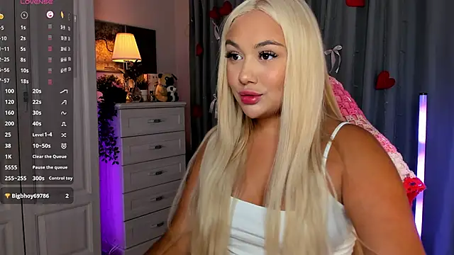  Loneve   online show from April 2, 2026, 3:41 pm