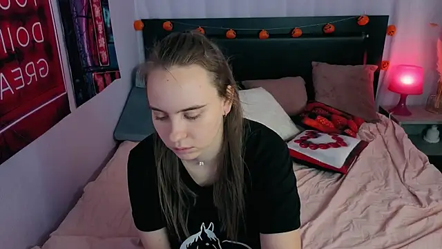 Lika 0ne online show from November 14, 2025, 12:09 pm