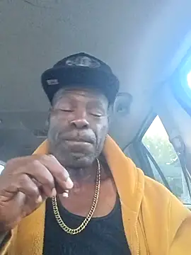 birdg online show from September 27, 2025, 12:55 pm