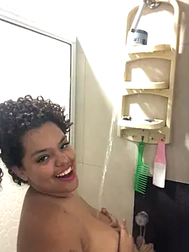 Snapshot of Anitta_bell chatting on October 3, 2025, 11:17 pm Anitta bell online show from October 3, 2025, 11:17 pm