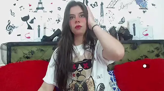 maddiivanova online show from March 19, 2025, 3:20 am