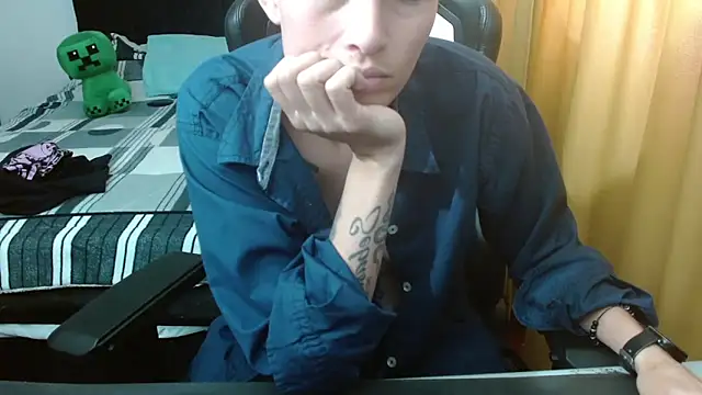 duo peludoo online show from April 20, 2026, 5:03 pm