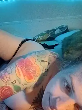 Snapshot of favoritestepsis chatting on September 19, 2025, 1:20 am favoritestepsis online show from September 19, 2025, 1:20 am