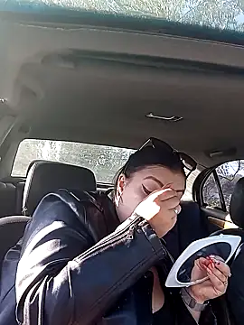 Snapshot of Greta_Tamar chatting on October 8, 2025, 5:42 am Greta Tamar online show from October 8, 2025, 5:42 am