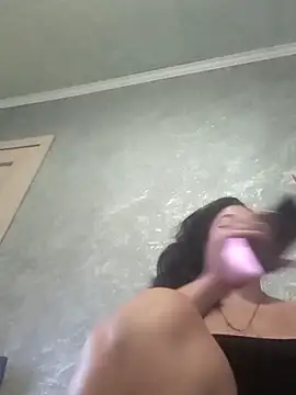 Snapshot of Greta_Tamar chatting on October 10, 2025, 6:03 am Greta Tamar online show from October 10, 2025, 6:03 am