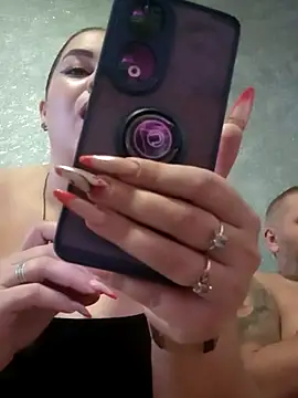 Snapshot of Greta_Tamar chatting on October 19, 2025, 7:11 am Greta Tamar online show from October 19, 2025, 7:11 am