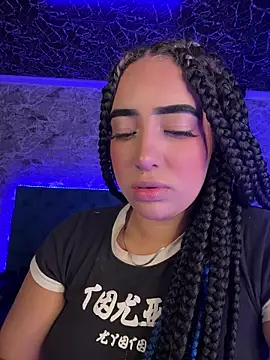 Scarlett-LS online show from April 17, 2026, 3:09 am