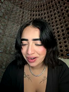 Snapshot of Scarlett-LS chatting on October 10, 2025, 1:39 am Scarlett-LS online show from October 10, 2025, 1:39 am